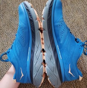 Hoka Stinson ATR 6, size 8.5